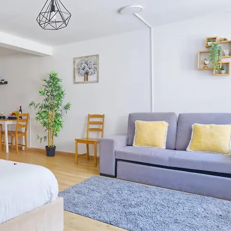 Big Flat Center Rossio Downtown 公寓 *